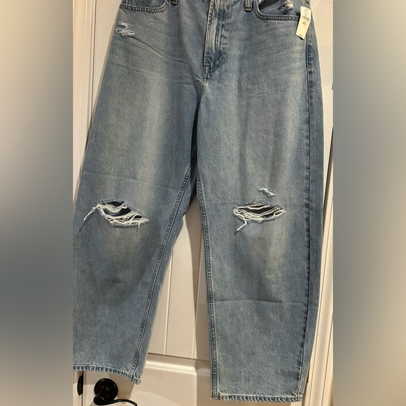 Gap Barrel Curvy High Rise Jean - 12 Short NWT - Picture 4 of 15